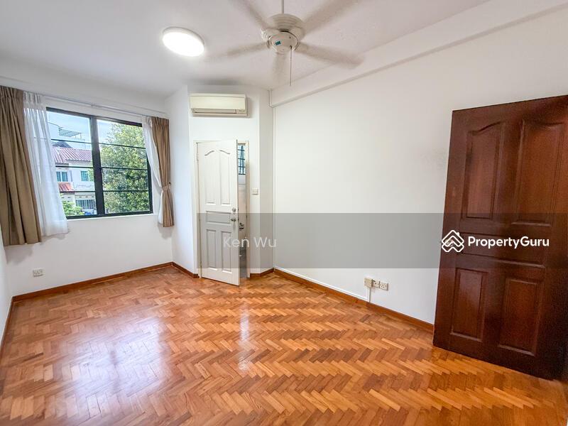 Terrace for Rent: Hume Avenue, D21, 596387