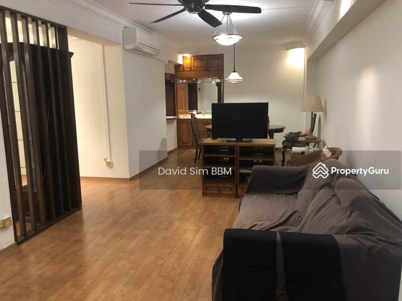 Prop-GPT: HDB Flat: D25 Woodlands 881 Woodlands Street 82