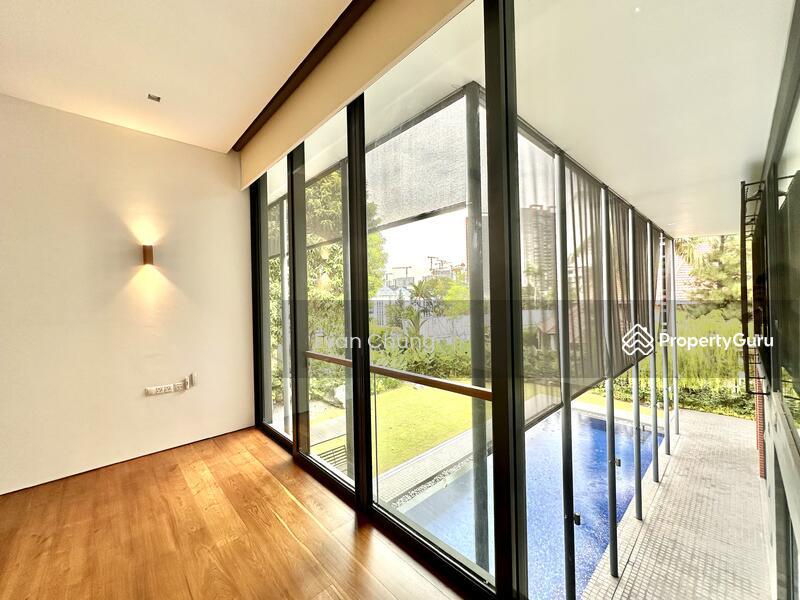 Bungalow - Good Class for Rent: Grange Road, D10, 249070