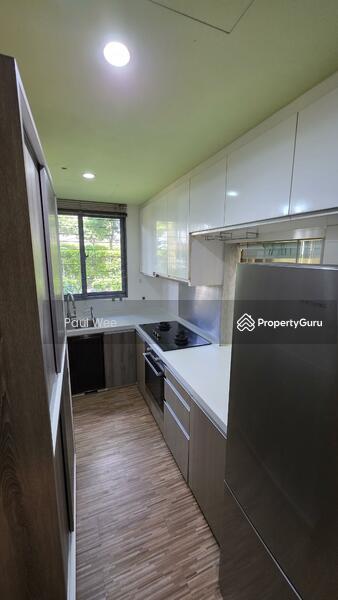 Condominium for Rent: D27, 757487