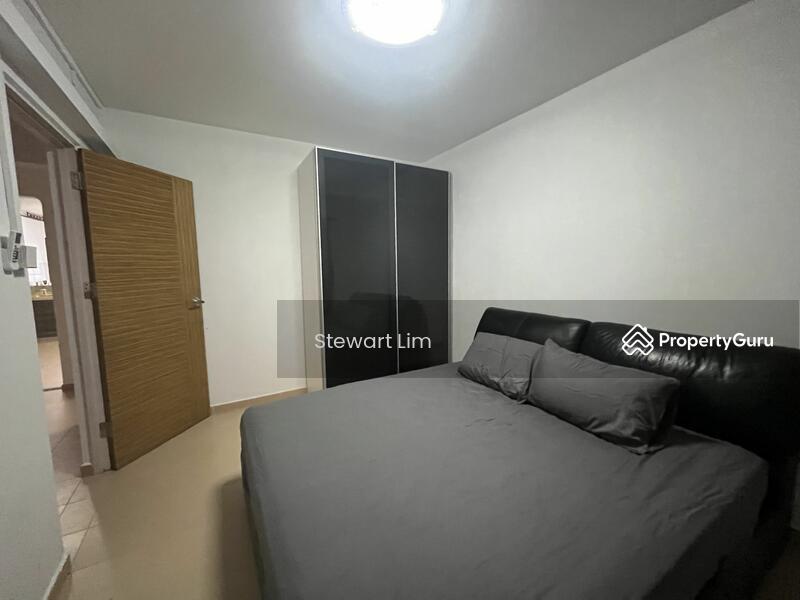 Prop-GPT: HDB Flat: D23  142 Petir Road