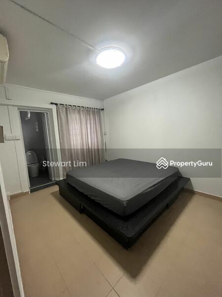 HDB Flat for Rent: D23, 670142