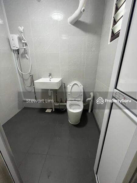 HDB Flat for Rent: D23, 670142