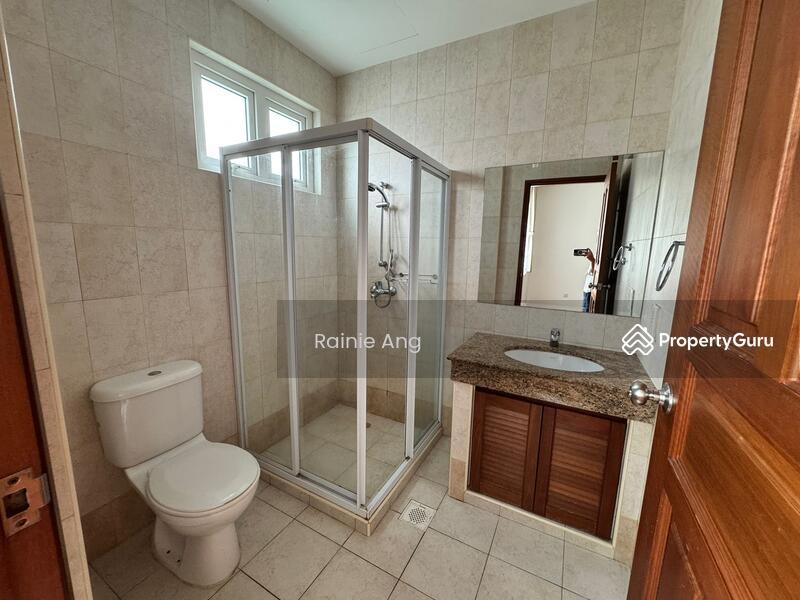 One Tree Hill Corner Semi D for Rent