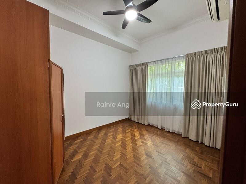 One Tree Hill Corner Semi D for Rent