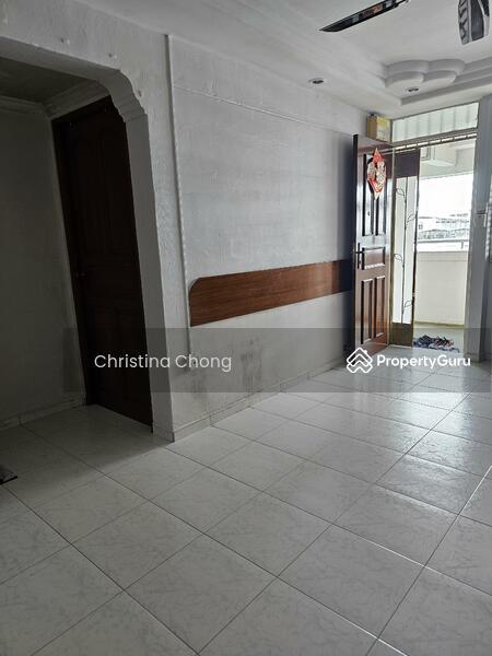 HDB Flat for Rent: Yishun, D27, 760110