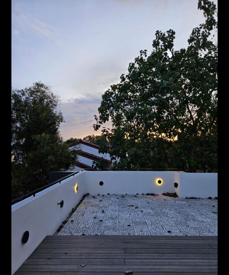 DLV Condominium For Rent, $7,8002 Bath 1,948 sqft $4.00 psf