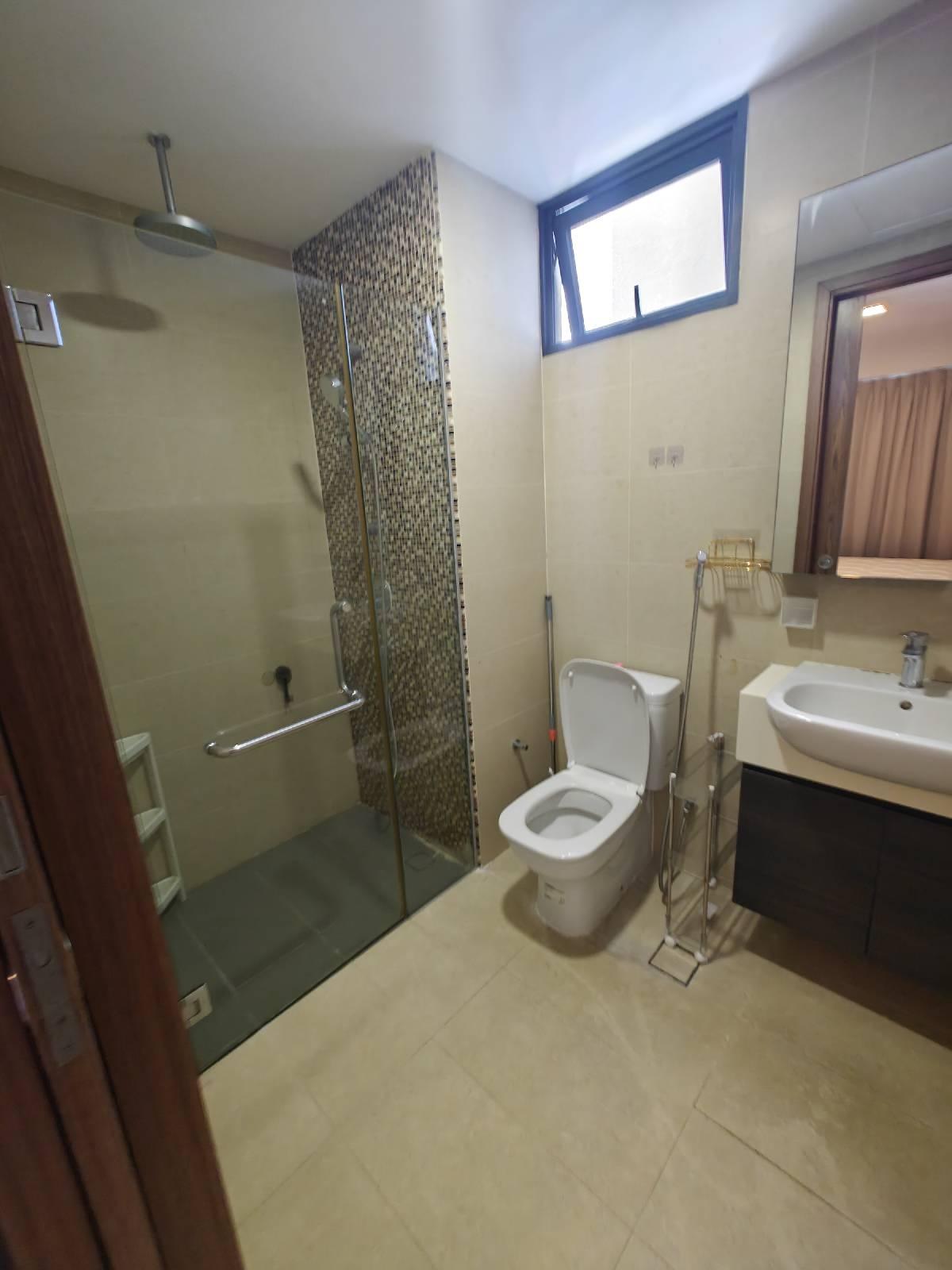 Cradels Condominium Room Rental, $2,500, 1 Bed 1 Bath 100 sqft $25.00 psf