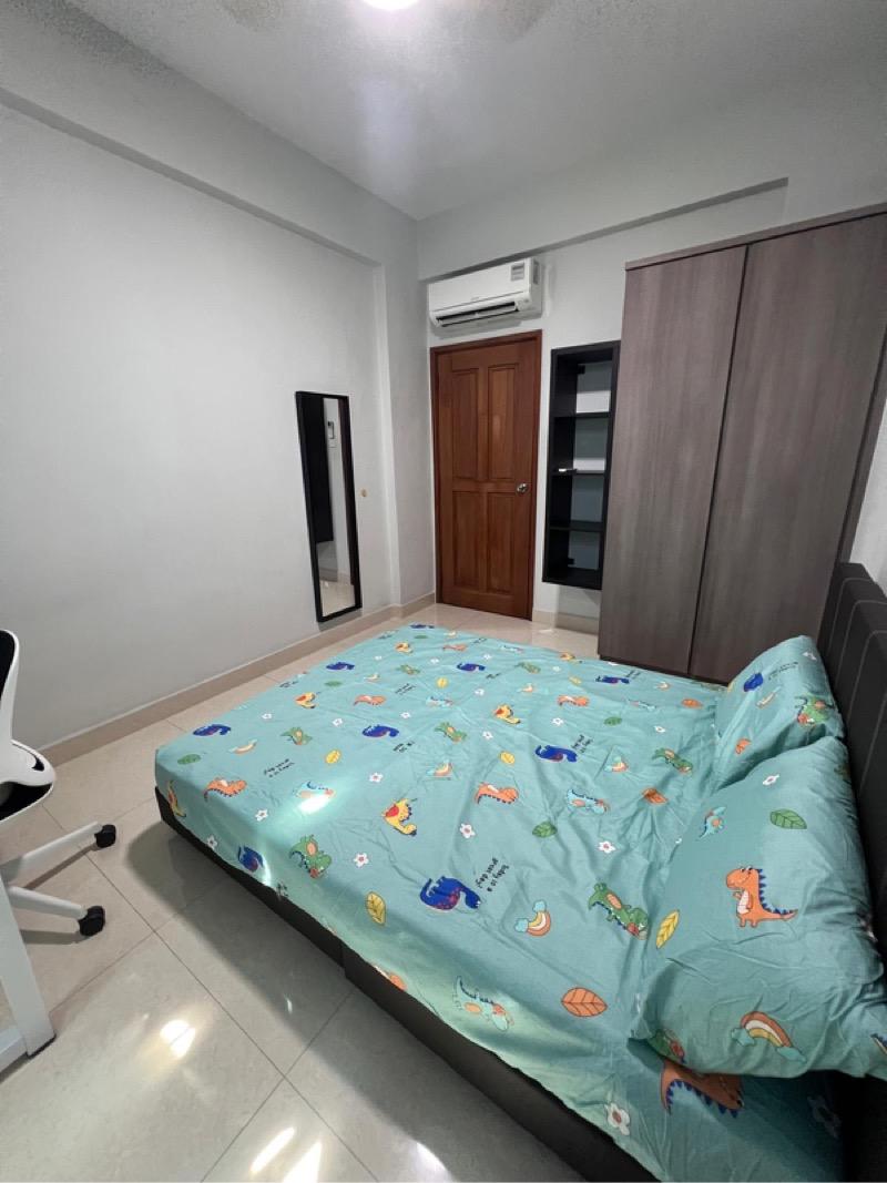 Changi Court Condominium Room Rental, $1,300, 1 Bed 1 Bath 150 sqft $8.67 psf