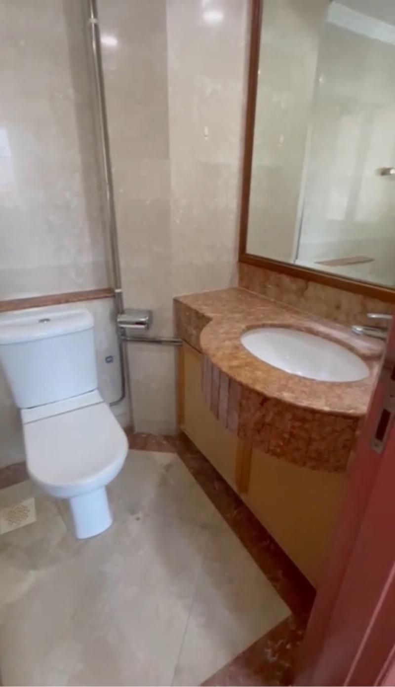 Condominium for Rent: Cecil, D01, 069415