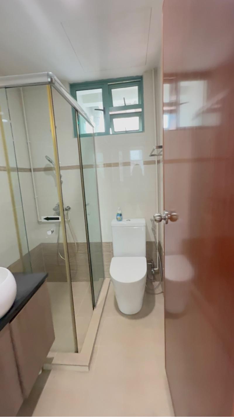 Changi Court Condominium Room Rental, $1,000, 1 Bed 1 Bath 110 sqft $9.09 psf