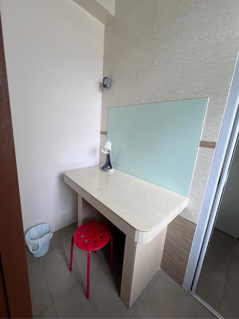Changi Court Condominium Room Rental, $1,000, 1 Bed 1 Bath 110 sqft $9.09 psf