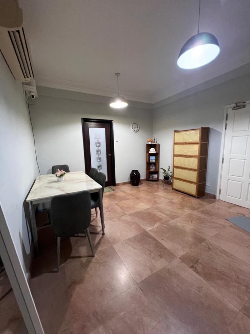 Changi Court Condominium Room Rental, $1,199, 1 Bed 1 Bath 120 sqft $9.99 psf