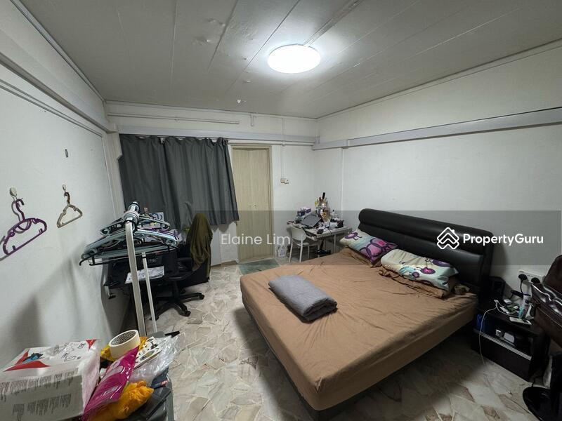 110 Tampines Street 11