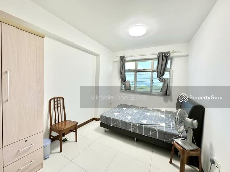 HDB Flat for Rent: Yishun, D27, 761429