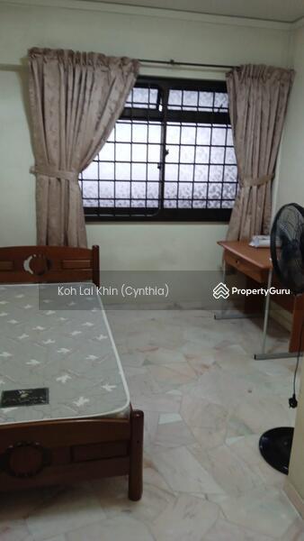 Prop-GPT: HDB Flat: D23  616 Senja Road