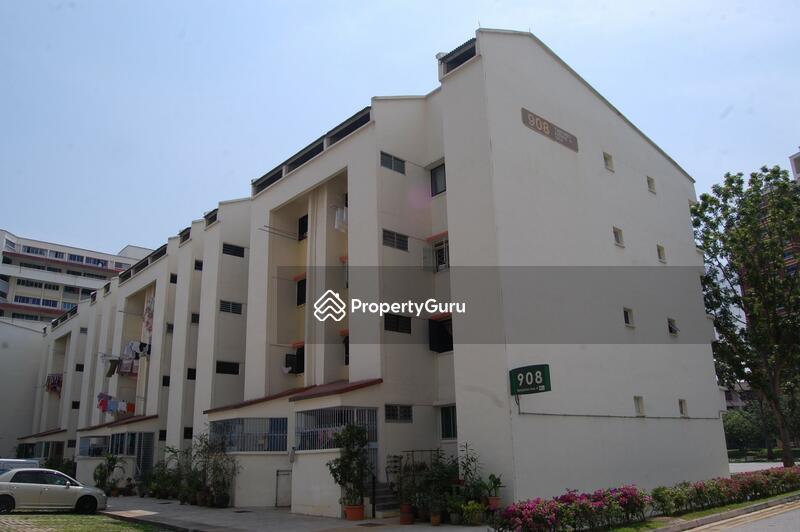 908 Tampines Avenue 4