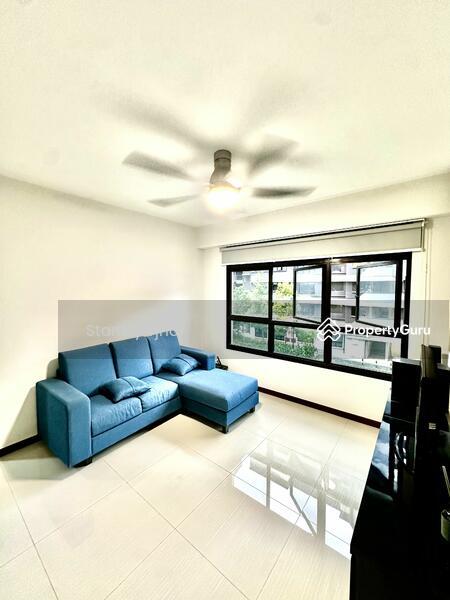 Prop-GPT: HDB Flat: D27  131C Canberra Crescent