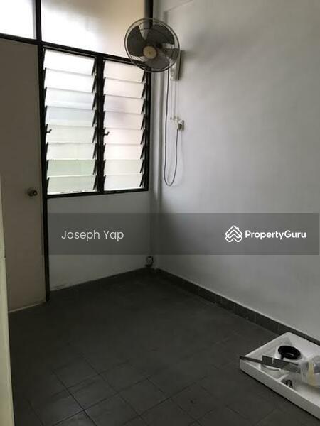 Apartment for Rent: D21, 596484
