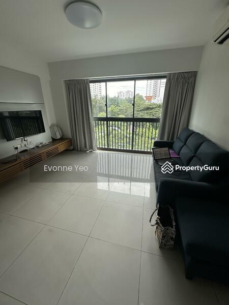 Prop-GPT: HDB Flat: D02  Pinnacle @ Duxton