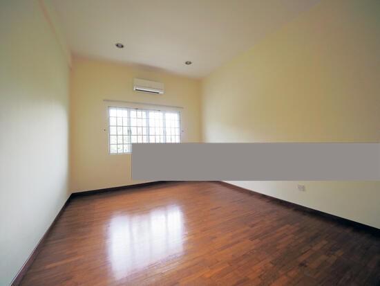 Prop-GPT: Detached: D27  Sembawang Springs Estate