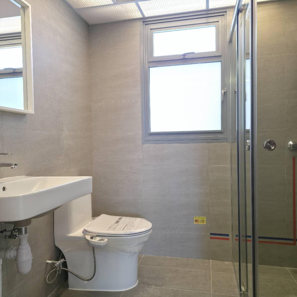 246B ANG MO KIO STREET 21 HDB Apartment For Rent, $5,000, 3 Bed 2 Bath 1,216 sqft $4.11 psf