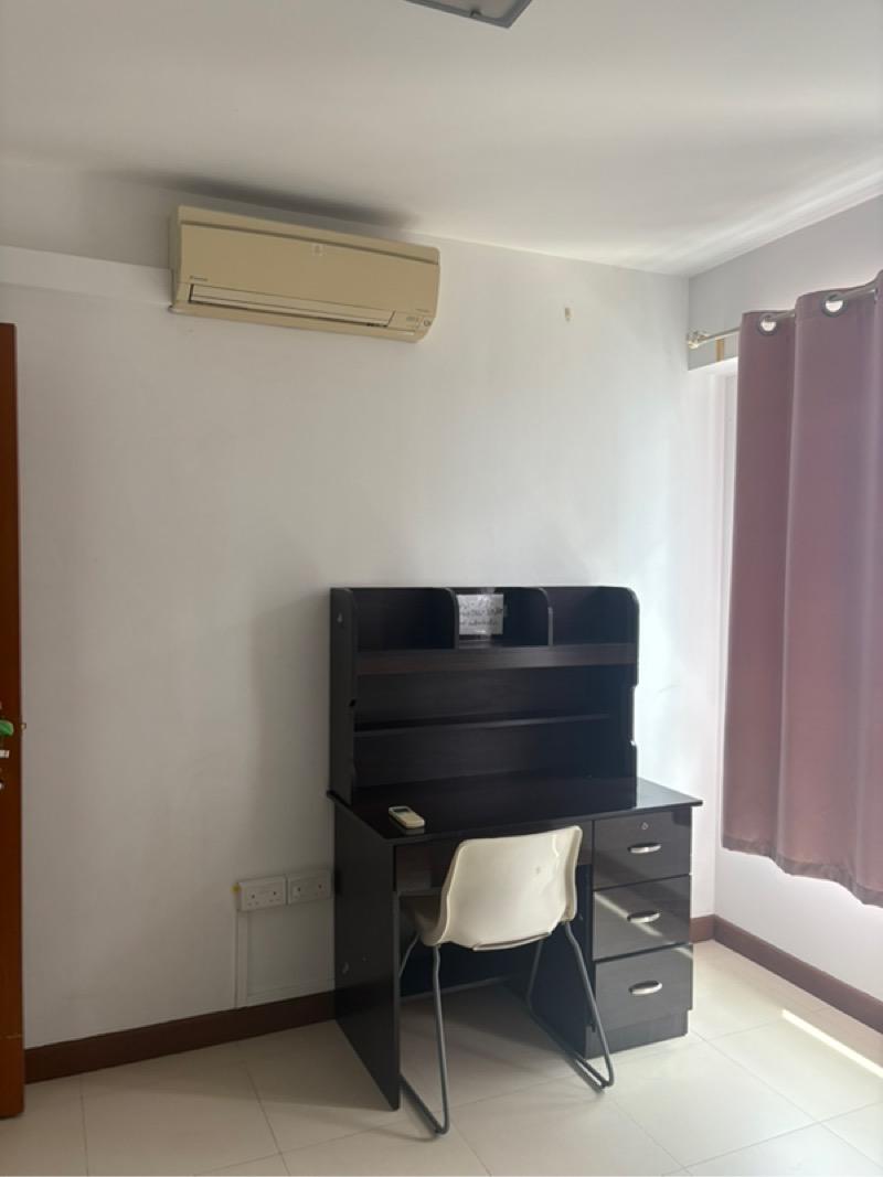 421 Clementi Avenue 1 HDB Apartment Room Rental, $1,100, 1 Bed 2 Bath 1,033 sqft $1.06 psf