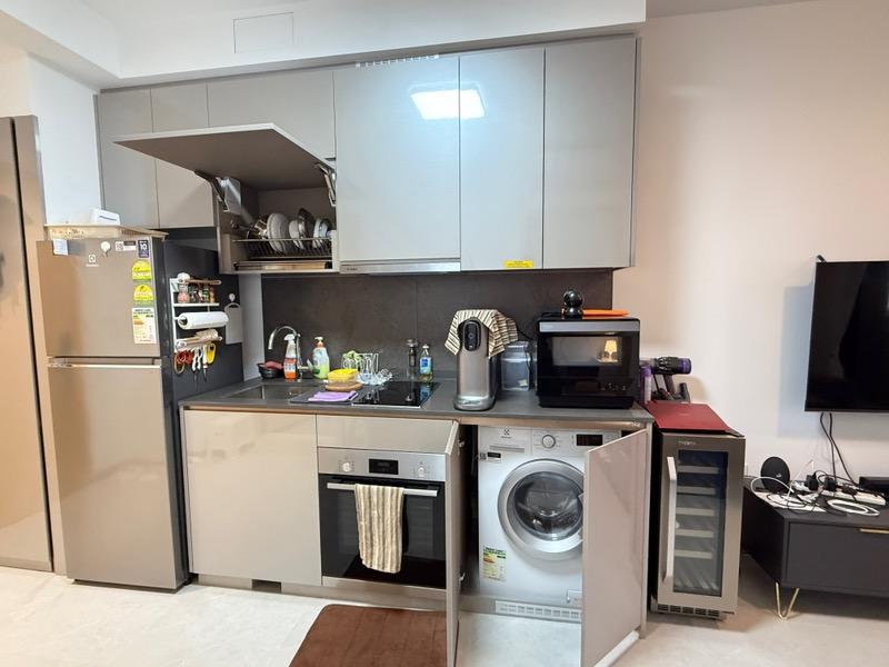 The Antares Condominium For Rent, $3,800, 1 Bed 1 Bath 452 sqft $8.41 psf