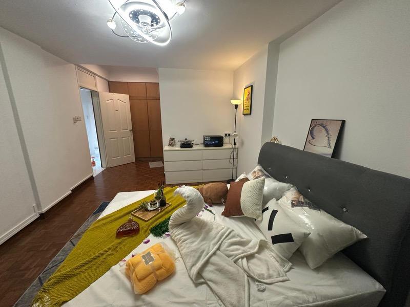 Loyang Valley Condominium Room Rental, $1,668, 1 Bed 1 Bath 250 sqft $6.67 psf