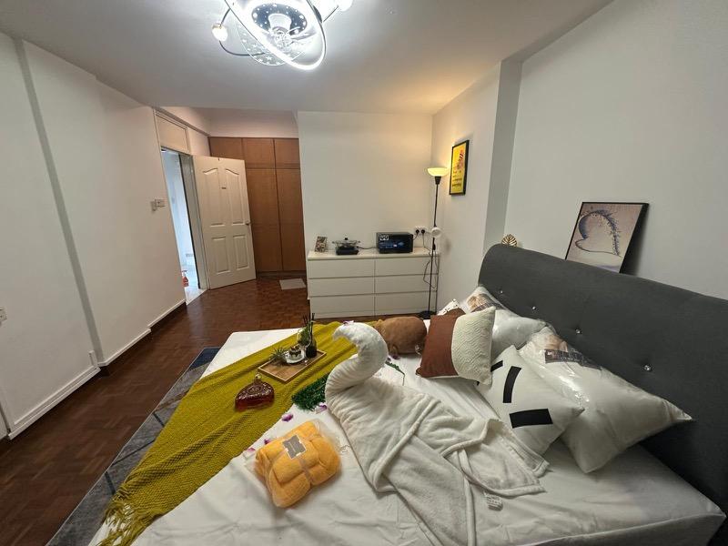 Loyang Valley Condominium Room Rental, $1,668, 1 Bed 1 Bath 250 sqft $6.67 psf