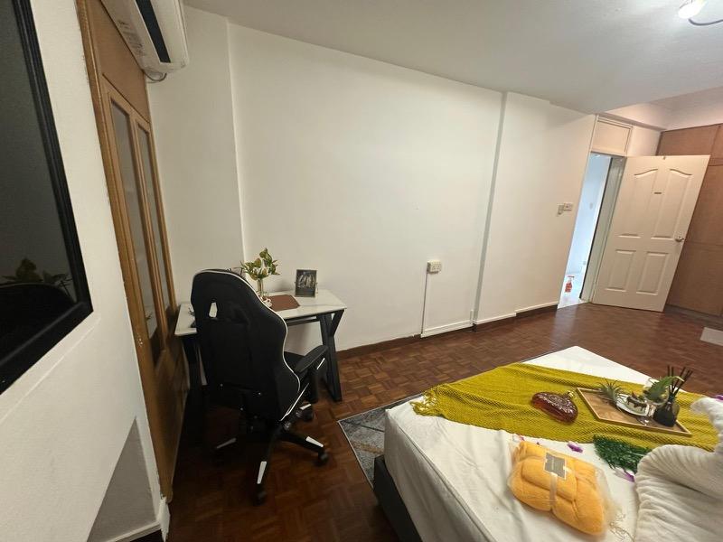 Loyang Valley Condominium Room Rental, $1,668, 1 Bed 1 Bath 250 sqft $6.67 psf