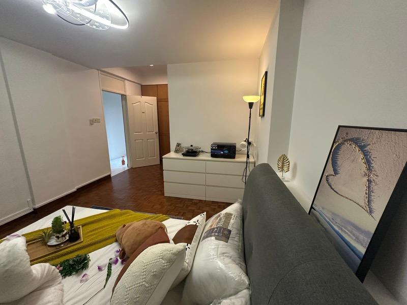 Loyang Valley Condominium Room Rental, $1,668, 1 Bed 1 Bath 250 sqft $6.67 psf