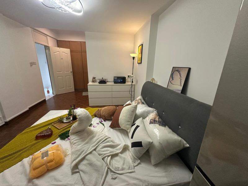 Loyang Valley Condominium Room Rental, $1,668, 1 Bed 1 Bath 250 sqft $6.67 psf