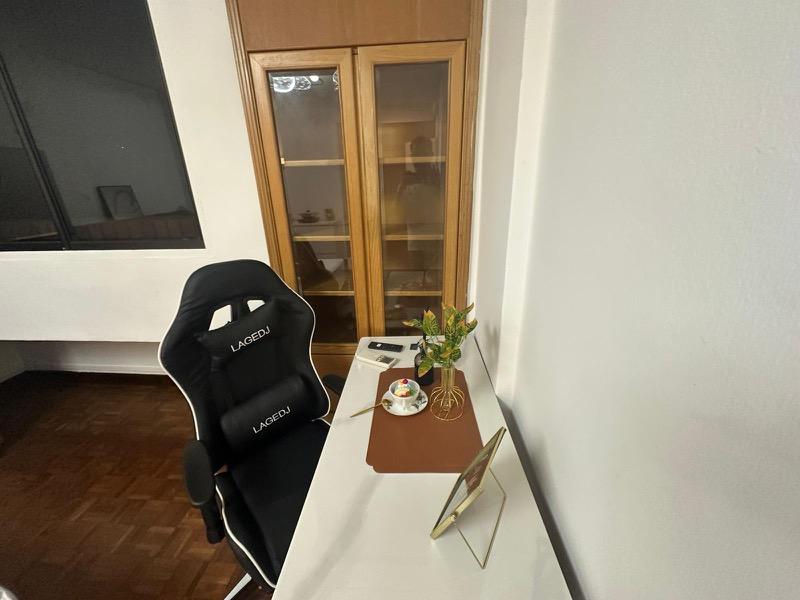 Loyang Valley Condominium Room Rental, $1,668, 1 Bed 1 Bath 250 sqft $6.67 psf