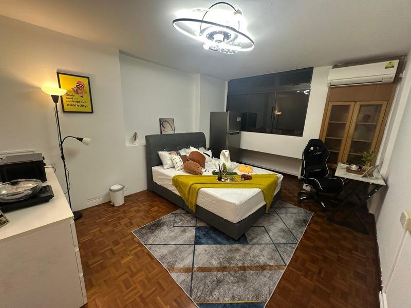 Loyang Valley Condominium Room Rental, $1,668, 1 Bed 1 Bath 250 sqft $6.67 psf