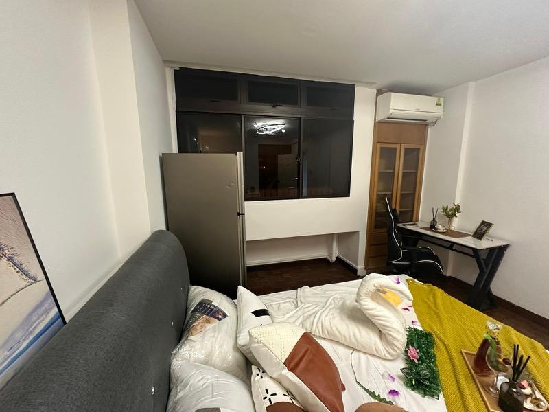 Loyang Valley Condominium Room Rental, $1,668, 1 Bed 1 Bath 250 sqft $6.67 psf