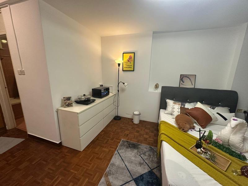 Loyang Valley Condominium Room Rental, $1,668, 1 Bed 1 Bath 250 sqft $6.67 psf