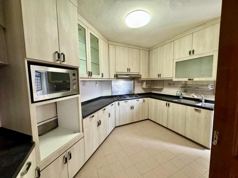 Laguna Park Apartment For Rent, $7,000, 5 Bed 3 Bath 1,615 sqft $4.33 psf