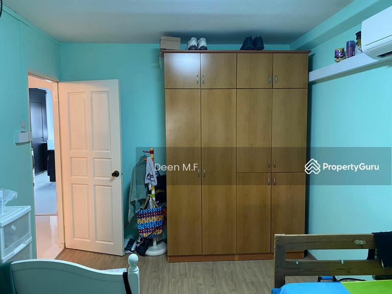 295 Tampines Street 22