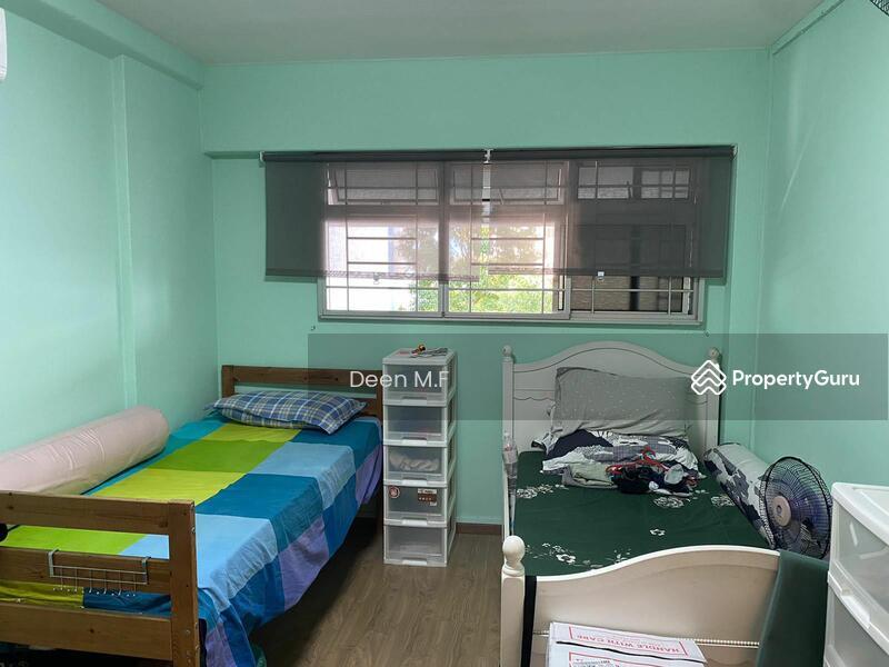 295 Tampines Street 22