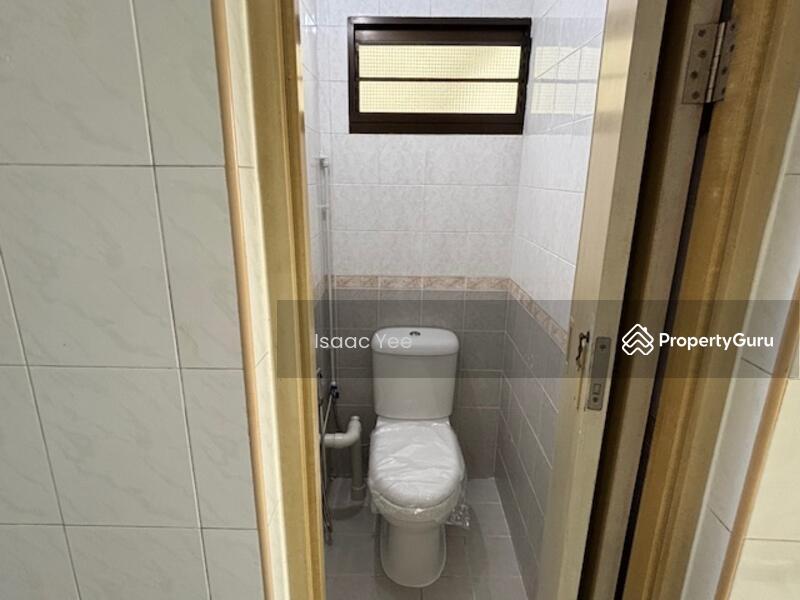 HDB Flat for Rent: Telok Blangah, D04, 090018