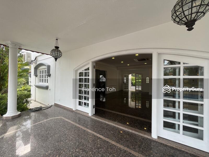 Bungalow - Good Class for Rent: River Valley, D10, 248000