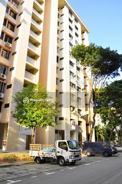 606 Hougang Avenue 4