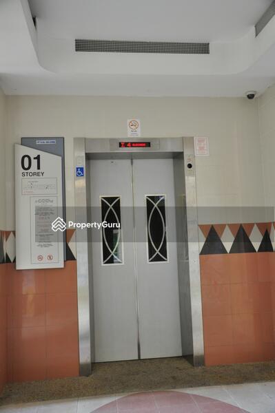 606 Hougang Avenue 4