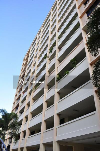 606 Hougang Avenue 4