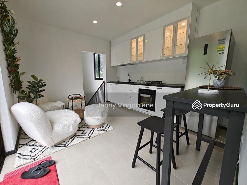 Landed living close to nature, amenities & MRT