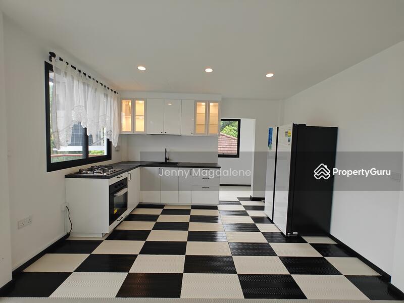 Landed living close to nature, amenities & MRT