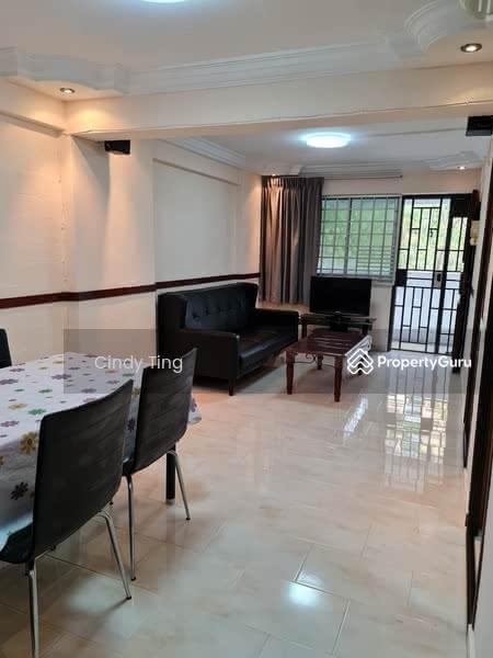 Prop-GPT: HDB Flat: D16 Bedok 1 Bedok South Avenue 1
