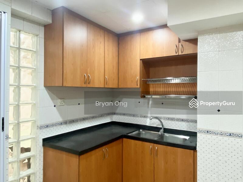 Condominium for Rent: Yishun, D27, 768445