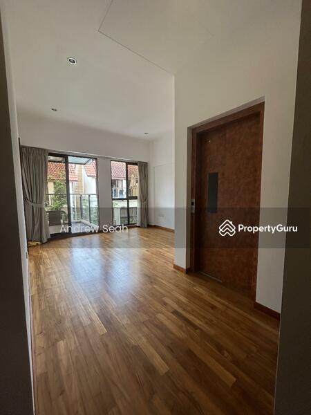 Condominium - Cluster House for Rent: Holland, D10, 275764